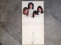 QUEEN repress QUEEN repress