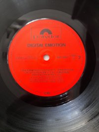 DIGITAL EMOTION TOP CONDITION!!!!! 1 PRESS!!! DIGITAL EMOTION TOP CONDITION!!!!! 1 PRESS!!!