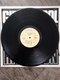 GIRLSCHOOL  1 PRESS!!!