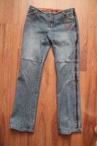 Джинсы HARLEY - DAVIDSON (29-30) Джинсы HARLEY - DAVIDSON (29-30)
