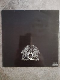 QUEEN repress QUEEN repress