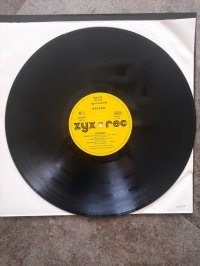 SAVAGE      1st ISSUE !!!!!!!!!    