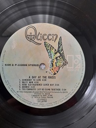QUEEN * 1 PRESS!!!!!! QUEEN * 1 PRESS!!!!!!