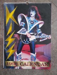 KISS * Guantity of 6 pieces 12 months 24 pages KISS * Guantity of 6 pieces 12 months 24 pages