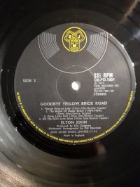 ELTON JOHN  1 press!!!!