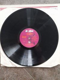 Dr. ALBAN  