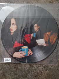 SPARKS - TOP CONDITION!!!! Limited Edition SPARKS - TOP CONDITION!!!! Limited Edition