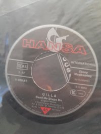 GILLA  * TOP CONDITION!!!!!!!