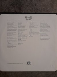 QUEEN   repress