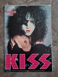 KISS * Guantity of 6 pieces 12 months 24 pages KISS * Guantity of 6 pieces 12 months 24 pages