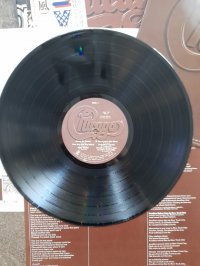 CHICAGO   TOP CONDITION!!  1 PRESS!!!