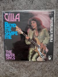 GILLA  * TOP CONDITION!!!!!!!